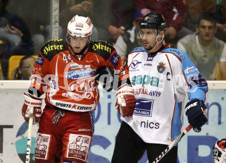 EBEL. Eishockey Bundesliga.  KAC gegen SAPA Fehervar AV19. Markus Pirmann, (KAC), Viktor Tokaji (Alba Volan). Klagenfurt, 25.9.2011.
Foto: Kuess 

---
pressefotos, pressefotografie, kuess, qs, qspictures, sport, bild, bilder, bilddatenbank