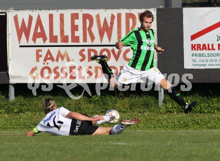 Fussball Kaerntner Liga. Eberndorf gegen Voelkermarkt. Patrick Nachbar, (Eberndorf), Christopher Sauerschnig (Voelkermarkt). Feldkirchen, 24.9.2011.
Foto: Kuess
---
pressefotos, pressefotografie, kuess, qs, qspictures, sport, bild, bilder, bilddatenbank