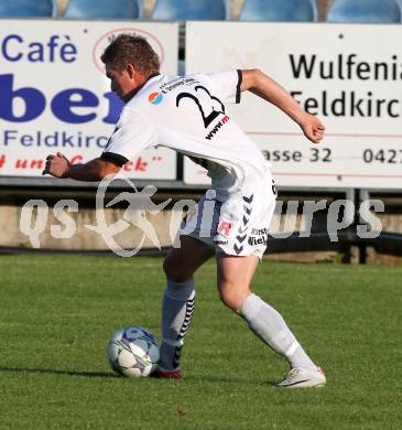 Fussball Kaerntner Liga. Feldkirchen gegen SVG Bleiburg. Daniel Wernig (Feldkirchen). Feldkirchen, 24.9.2011.
Foto: Kuess
---
pressefotos, pressefotografie, kuess, qs, qspictures, sport, bild, bilder, bilddatenbank