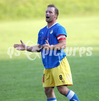 Fussball Kaerntner Liga. Feldkirchen gegen SVG Bleiburg. Daniel Wriessnig (Bleiburg). Feldkirchen, 24.9.2011.
Foto: Kuess
---
pressefotos, pressefotografie, kuess, qs, qspictures, sport, bild, bilder, bilddatenbank