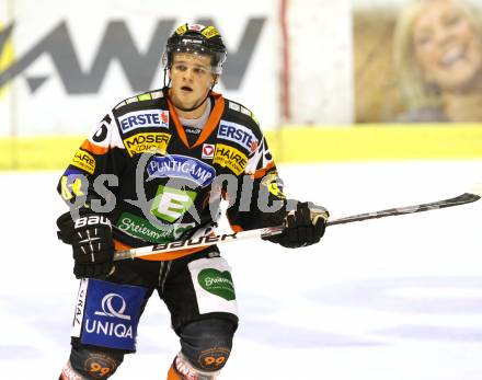 EBEL. Eishockey Bundesliga.  KAC gegen Graz 99ers. Max Wilfan (Graz). Klagenfurt, 23.9.2011.
Foto: Kuess 
---
pressefotos, pressefotografie, kuess, qs, qspictures, sport, bild, bilder, bilddatenbank