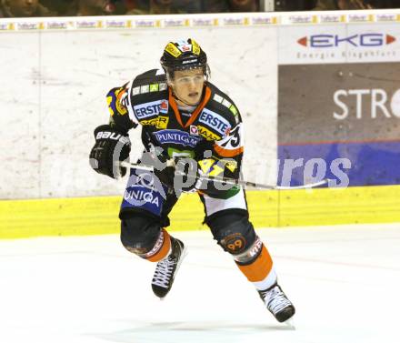 EBEL. Eishockey Bundesliga.  KAC gegen Graz 99ers. Max Wilfan (Graz). Klagenfurt, 23.9.2011.
Foto: Kuess 
---
pressefotos, pressefotografie, kuess, qs, qspictures, sport, bild, bilder, bilddatenbank