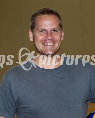 Woman Volleyball League. ATSC Wildcats KLagenfurt. Trainer Joze Casar. Klagenfurt, am 28.9.2011.
Foto: Kuess
---
pressefotos, pressefotografie, kuess, qs, qspictures, sport, bild, bilder, bilddatenbank