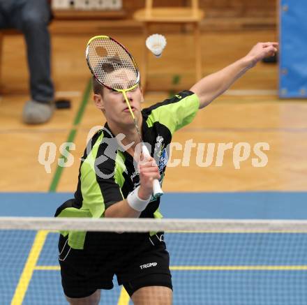 Badminton.  Dominik Trojan. Klagenfurt, 24.9.2011.
Foto: Kuess
---
pressefotos, pressefotografie, kuess, qs, qspictures, sport, bild, bilder, bilddatenbank