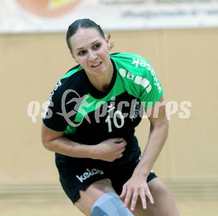 Woman Handball Austria. SG Witasek Kaernten gegen HC MGT BW Feldkirch. Hanna Stsiapanava (Kaernten). Feldkirchen, am 24.9.2011.
Foto: Kuess
---
pressefotos, pressefotografie, kuess, qs, qspictures, sport, bild, bilder, bilddatenbank