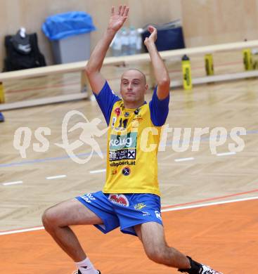 Volleyball. Eroeffnung Jufa Arena in Bleiburg. Heimstaette SK Aich/Dob.   Zhivko Kolev. Bleiburg, am 25.9.2011.
Foto: Kuess
---
pressefotos, pressefotografie, kuess, qs, qspictures, sport, bild, bilder, bilddatenbank