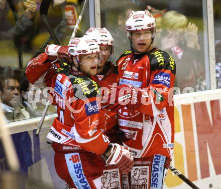 EBEL. Eishockey Bundesliga.  KAC gegen UPC Vienna Capitals. torjubel LAMMERS John, HUNDERTPFUND Thomas, PIRMANN Markus (KAC). Klagenfurt, 7.10.2011.
Foto: Kuess 

---
pressefotos, pressefotografie, kuess, qs, qspictures, sport, bild, bilder, bilddatenbank