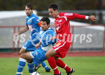 Fussball Regionalliga. VSV gegen GAK. Sandro Ebner,  (VSV),  Christian Schilling (GAK). Villach, 8.10.2011.
Foto: Kuess
---
pressefotos, pressefotografie, kuess, qs, qspictures, sport, bild, bilder, bilddatenbank