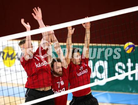 Volleyball. VBK Woerthersee Loewen gegen BLH - Amstetten. Zornig Jeff, James Battiston, Fruehbauer Simon. Klagenfurt, 8.10.2011.
Foto: kuess
---
pressefotos, pressefotografie, kuess, qs, qspictures, sport, bild, bilder, bilddatenbank