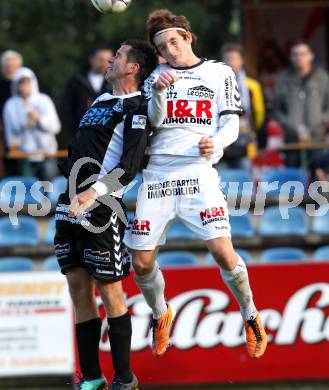 Fussball Kaerntner Liga. Feldkirchen gegen Spittal. Philipp Wisotzky, (Feldkirchen), Jozef Andrej (Spittal). Feldkirchen, 8.10.2011.
Foto: Kuess
---
pressefotos, pressefotografie, kuess, qs, qspictures, sport, bild, bilder, bilddatenbank