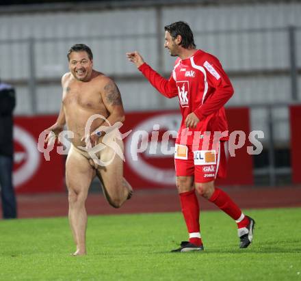 Fussball Regionalliga. VSV gegen GAK. Flitzer, Roland Kollmann (GAK). Villach, 8.10.2011.
Foto: Kuess
---
pressefotos, pressefotografie, kuess, qs, qspictures, sport, bild, bilder, bilddatenbank