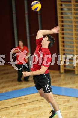 Volleyball. VBK Woerthersee Loewen gegen BLH - Amstetten. Dyer Brennon. Klagenfurt, 8.10.2011.
Foto: kuess
---
pressefotos, pressefotografie, kuess, qs, qspictures, sport, bild, bilder, bilddatenbank