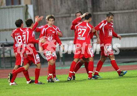 Fussball Regionalliga. VSV gegen GAK. Torjubel GAK. Villach, 8.10.2011.
Foto: Kuess
---
pressefotos, pressefotografie, kuess, qs, qspictures, sport, bild, bilder, bilddatenbank