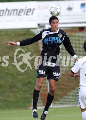 Fussball Kaerntner Liga. Feldkirchen gegen Spittal. Daniel Urbas (Spittal). Feldkirchen, 8.10.2011.
Foto: Kuess
---
pressefotos, pressefotografie, kuess, qs, qspictures, sport, bild, bilder, bilddatenbank