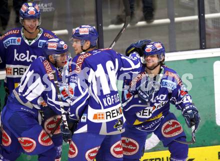 EBEL. Eishockey Bundesliga. EC Rekord Fenster VSV gegen EHC LIWEST Linz. Torjubel Christof Martinz (VSV). Villach, am 7.10.2011.
Foto: Kuess 


---
pressefotos, pressefotografie, kuess, qs, qspictures, sport, bild, bilder, bilddatenbank