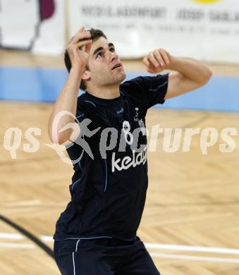 Volleyball. VBK Woerthersee Loewen gegen BLH - Amstetten. Christian Fischer. Klagenfurt, 8.10.2011.
Foto: kuess
---
pressefotos, pressefotografie, kuess, qs, qspictures, sport, bild, bilder, bilddatenbank