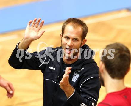 Volleyball. VBK Woerthersee Loewen gegen BLH - Amstetten. Hansi Huber. Klagenfurt, 8.10.2011.
Foto: kuess
---
pressefotos, pressefotografie, kuess, qs, qspictures, sport, bild, bilder, bilddatenbank