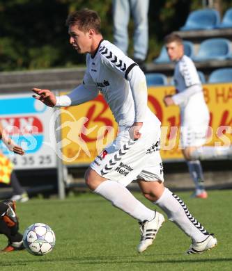 Fussball Kaerntner Liga. Feldkirchen gegen Spittal. Sebastian Schmid (Feldkirchen). Feldkirchen, 8.10.2011.
Foto: Kuess
---
pressefotos, pressefotografie, kuess, qs, qspictures, sport, bild, bilder, bilddatenbank