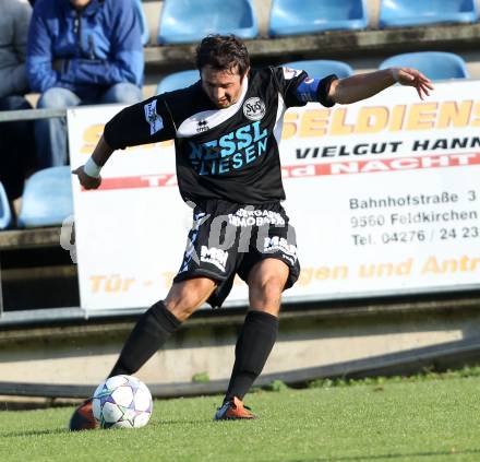 Fussball Kaerntner Liga. Feldkirchen gegen Spittal. Juergen Pichorner (Spittal). Feldkirchen, 8.10.2011.
Foto: Kuess
---
pressefotos, pressefotografie, kuess, qs, qspictures, sport, bild, bilder, bilddatenbank