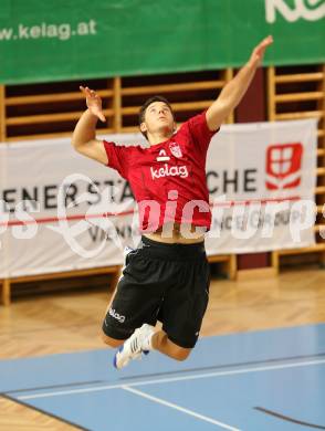 Volleyball. VBK Woerthersee Loewen gegen BLH - Amstetten. Simon Fruehbauer. Klagenfurt, 8.10.2011.
Foto: kuess
---
pressefotos, pressefotografie, kuess, qs, qspictures, sport, bild, bilder, bilddatenbank