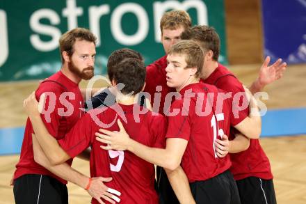 Volleyball Bundesliga. VBK Woerthersee Loewen gegen SK Posojilnica Aich/Dob. Jubel (VBK). Klagenfurt, 12.10.2011.
Foto. Kuess
---
pressefotos, pressefotografie, kuess, qs, qspictures, sport, bild, bilder, bilddatenbank