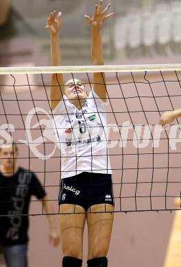 Volleyball Bundesliga. AVL. ATSC Wildcats gegen UVC Graz. Rosa Seidl (Wildcats). Klagenfurt, 12.10.2011.
Foto: Kuess
---
pressefotos, pressefotografie, kuess, qs, qspictures, sport, bild, bilder, bilddatenbank