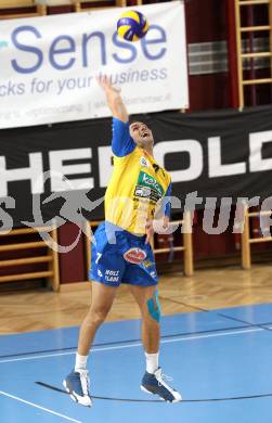 Volleyball Bundesliga. VBK Woerthersee Loewen gegen SK Posojilnica Aich/Dob. VAN DE LOO Allan (Aich/Dob). Klagenfurt, 12.10.2011.
Foto. Kuess
---
pressefotos, pressefotografie, kuess, qs, qspictures, sport, bild, bilder, bilddatenbank