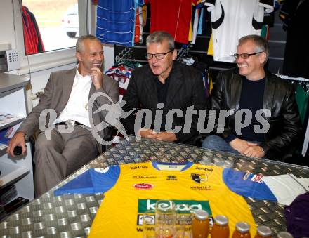 Fussball. Regionalliga. Pressekonferenz. Derby Austria Klagenfurt gegen VSV. Peter Hrstic, Guenther Kronsteiner,  Egon Putzi, (VSV). Klagenfurt, 13. 10.2011.
Foto: Kuess
---
pressefotos, pressefotografie, kuess, qs, qspictures, sport, bild, bilder, bilddatenbank