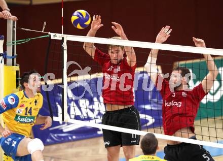 Volleyball Bundesliga. VBK Woerthersee Loewen gegen SK Posojilnica Aich/Dob. Cole Reinholm, Adler Matthew (VBK), HOHO Kristof (Aich/Dob). Klagenfurt, 12.10.2011.
Foto. Kuess
---
pressefotos, pressefotografie, kuess, qs, qspictures, sport, bild, bilder, bilddatenbank