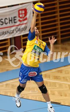 Volleyball Bundesliga. VBK Woerthersee Loewen gegen SK Posojilnica Aich/Dob. KOSL Miha (Aich/Dob). Klagenfurt, 12.10.2011.
Foto. Kuess
---
pressefotos, pressefotografie, kuess, qs, qspictures, sport, bild, bilder, bilddatenbank