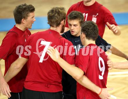 Volleyball Bundesliga. VBK Woerthersee Loewen gegen SK Posojilnica Aich/Dob. Jubel (VBK). Klagenfurt, 12.10.2011.
Foto. Kuess
---
pressefotos, pressefotografie, kuess, qs, qspictures, sport, bild, bilder, bilddatenbank