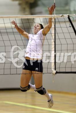 Volleyball Bundesliga. AVL. ATSC Wildcats gegen UVC Graz. Emmy Blouin (Wildcats). Klagenfurt, 12.10.2011.
Foto: Kuess
---
pressefotos, pressefotografie, kuess, qs, qspictures, sport, bild, bilder, bilddatenbank