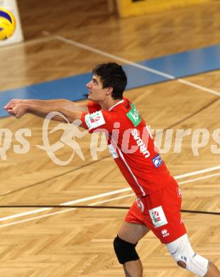 Volleyball Bundesliga. VBK Woerthersee Loewen gegen SK Posojilnica Aich/Dob. IVARTNIK Jure (Aich/Dob). Klagenfurt, 12.10.2011.
Foto. Kuess
---
pressefotos, pressefotografie, kuess, qs, qspictures, sport, bild, bilder, bilddatenbank