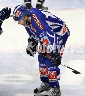EBEL. Eishockey Bundesliga. EC Rekord Fenster VSV gegen SAPA Fehervar AV19. DAMON Derek (VSV). Villach, am 14.10.2011.
Foto: Kuess 


---
pressefotos, pressefotografie, kuess, qs, qspictures, sport, bild, bilder, bilddatenbank