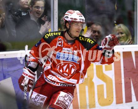 EBEL. Eishockey Bundesliga. KAC gegen HK Acroni Jesenice. Torjubel Manuel Geier (KAC). Klagenfurt, am 14.10.2011.
Foto: Kuess

---
pressefotos, pressefotografie, kuess, qs, qspictures, sport, bild, bilder, bilddatenbank
