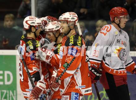 EBEL. Eishockey Bundesliga. KAC gegen HK Acroni Jesenice. Torjubel Raphael Herburger, Tyler Scofield, Herbert Ratz (KAC). Klagenfurt, am 14.10.2011.
Foto: Kuess

---
pressefotos, pressefotografie, kuess, qs, qspictures, sport, bild, bilder, bilddatenbank