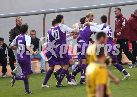 Fussball Regionalliga. SK Austria Klagenfurt gegen VSV. Torjubel (Klagenfurt). Klagenfurt, am 15.10.2011.
Foto: Kuess
---
pressefotos, pressefotografie, kuess, qs, qspictures, sport, bild, bilder, bilddatenbank