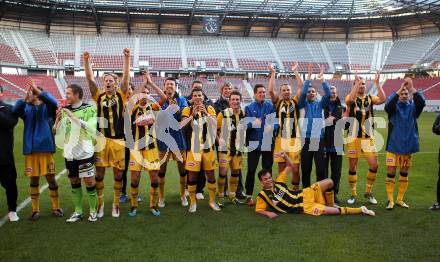 Fussball Regionalliga. SK Austria Klagenfurt gegen VSV. Jubel (VSV). Klagenfurt, am 15.10.2011.
Foto: Kuess
---
pressefotos, pressefotografie, kuess, qs, qspictures, sport, bild, bilder, bilddatenbank