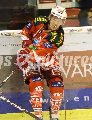 EBEL. Eishockey Bundesliga. KAC gegen HK Acroni Jesenice. Tyler Scofield (KAC). Klagenfurt, am 14.10.2011.
Foto: Kuess

---
pressefotos, pressefotografie, kuess, qs, qspictures, sport, bild, bilder, bilddatenbank