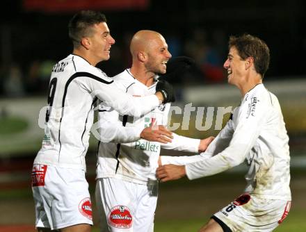 Fussball. Erste Liga. RZ Pellets WAC/St. Andrae gegen TSV Sparkasse Hartberg. Jubel Stueckler Stephan Mathias, Gotal Sandro, Falk Christian (WAC). Wolfsberg, 21.10.2011. 
Foto: Kuess

---
pressefotos, pressefotografie, kuess, qs, qspictures, sport, bild, bilder, bilddatenbank