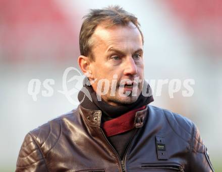 Fussball Regionalliga. SK Austria Klagenfurt gegen VSV. Trainer Dietmar Thuller (Klagenfurt). Klagenfurt, am 15.10.2011.
Foto: Kuess
---
pressefotos, pressefotografie, kuess, qs, qspictures, sport, bild, bilder, bilddatenbank