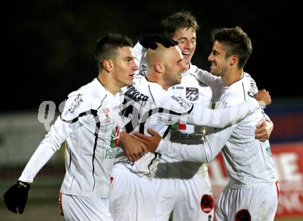 Fussball. Erste Liga. RZ Pellets WAC/St. Andrae gegen TSV Sparkasse Hartberg. Jubel Stueckler Stephan Mathias, Gotal Sandro, Falk Christian (WAC). Wolfsberg, 21.10.2011. 
Foto: Kuess

---
pressefotos, pressefotografie, kuess, qs, qspictures, sport, bild, bilder, bilddatenbank