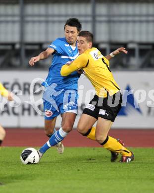 Fussball Regionalliga. VSV gegen Voecklamarkt. Dejan Kecanovic (VSV), Andreas Weiss (Voecklamarkt). Villach, am 22.10.2011.
Foto: Kuess
---
pressefotos, pressefotografie, kuess, qs, qspictures, sport, bild, bilder, bilddatenbank