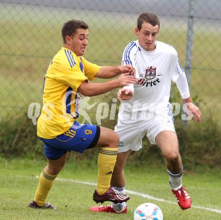 Fussball Unterliga Ost. Liebenfels gegen Friesach.  Kadir Koemuer (Liebenfels), Matthias Walter Rumpold (Friesach). Liebenfels, am 23.10.2011.
Foto: Kuess
---
pressefotos, pressefotografie, kuess, qs, qspictures, sport, bild, bilder, bilddatenbank