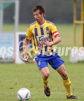 Fussball Unterliga Ost. Liebenfels gegen Friesach.  Hannes Klemen (Liebenfels). Liebenfels, am 23.10.2011.
Foto: Kuess
---
pressefotos, pressefotografie, kuess, qs, qspictures, sport, bild, bilder, bilddatenbank