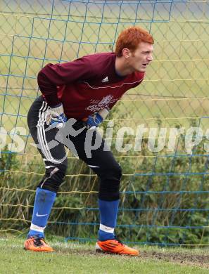 Fussball Unterliga Ost. Liebenfels gegen Friesach.  Rene Klingsbichel (Friesach). Liebenfels, am 23.10.2011.
Foto: Kuess
---
pressefotos, pressefotografie, kuess, qs, qspictures, sport, bild, bilder, bilddatenbank