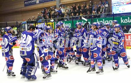 EBEL. Eishockey Bundesliga. EC Rekord Fenster VSV gegen UPC Vienna Capitals. Jubel  (VSV). Villach, am 21.10.2011.
Foto: Kuess 


---
pressefotos, pressefotografie, kuess, qs, qspictures, sport, bild, bilder, bilddatenbank