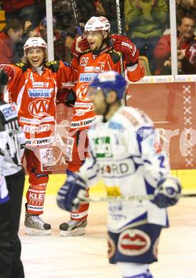 EBEL. Eishockey Bundesliga. KAC gegen VSV. Torjubel Dieter Kalt, Christoph Brandner. Klagenfurt, am 25.10.2011.
Foto: Kuess

---
pressefotos, pressefotografie, kuess, qs, qspictures, sport, bild, bilder, bilddatenbank