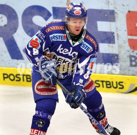 EBEL. Eishockey Bundesliga. EC Rekord Fenster VSV gegen UPC Vienna Capitals. Roland Kaspitz (VSV). Villach, am 21.10.2011.
Foto: Kuess 


---
pressefotos, pressefotografie, kuess, qs, qspictures, sport, bild, bilder, bilddatenbank