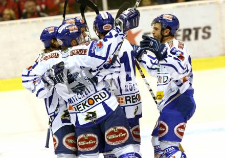 EBEL. Eishockey Bundesliga. KAC gegen VSV. Torjubel VSV. Klagenfurt, am 25.10.2011.
Foto: Kuess

---
pressefotos, pressefotografie, kuess, qs, qspictures, sport, bild, bilder, bilddatenbank